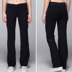 LuluLemon Astro flare pant